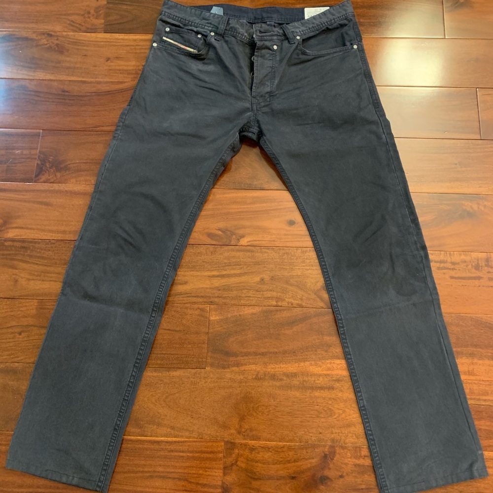 DIESEL “Wash OOUMF SAFADO-A” Slim-Straight